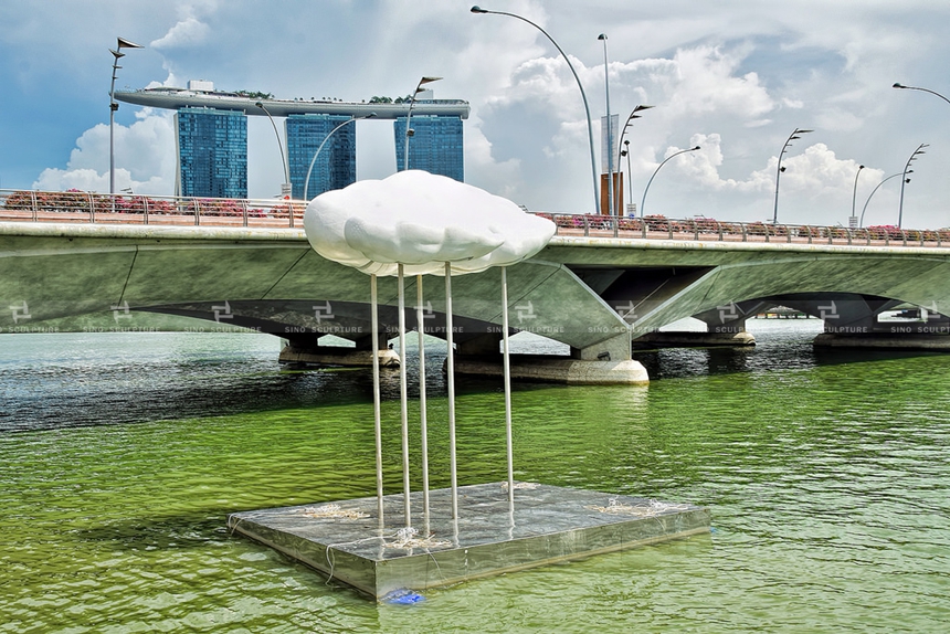 after installation-cloud-nine-raining-sculpture-jubilee-walk’s-stainless-steel-mesh-cloud-sculpture-wired-mesh-art-sculptures-singapore .jpg