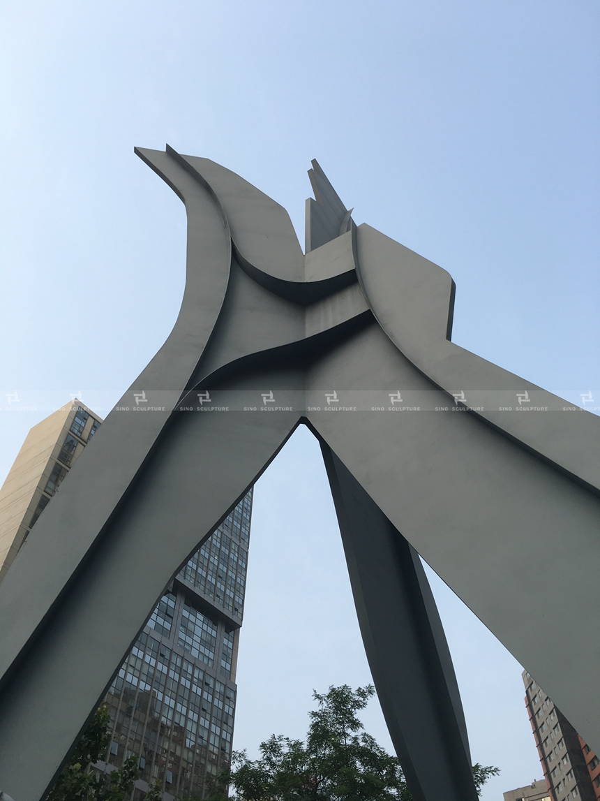 steel-urban-sculpture-color-printed-steel-sculpture.jpg