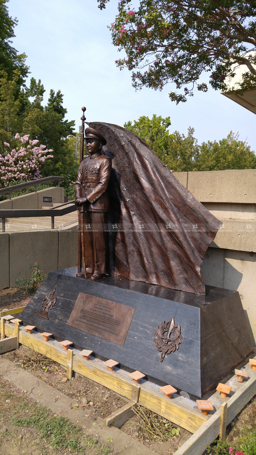 Bronze casting sculpture (1).jpg