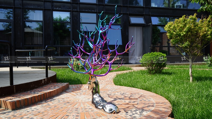 Titanium Plating Stainless Steel statue