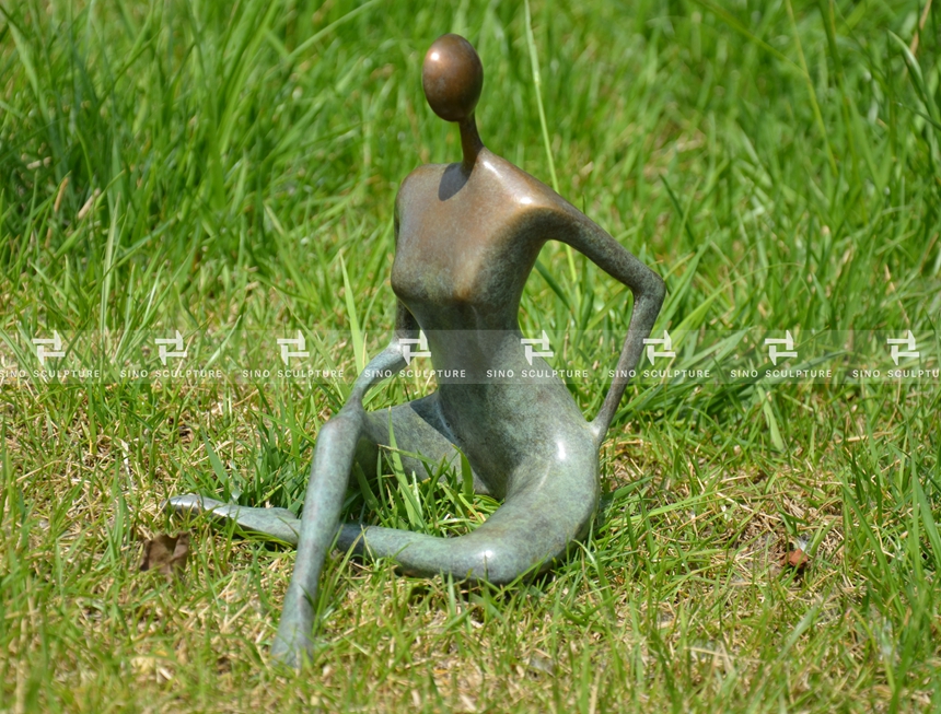 Casting Bronze Figure Sculpture 1.2.jpg