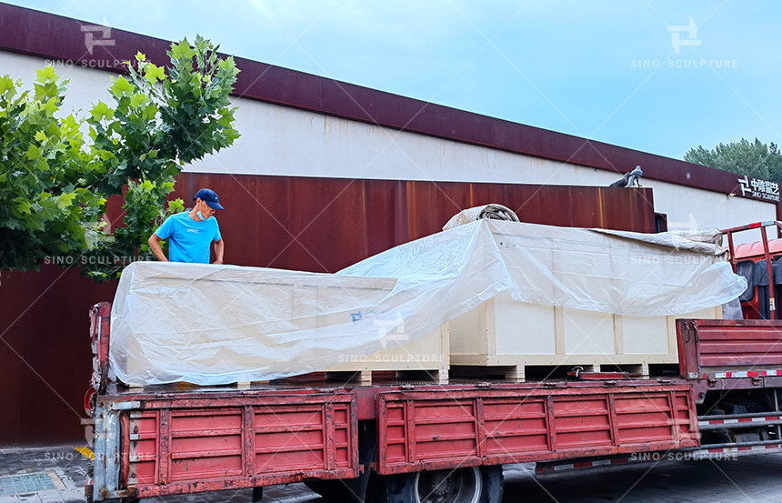 Loading of the export standard package of metal sculpture.png